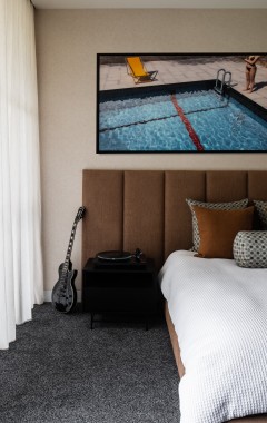 5Bonview_LowResbed2copy