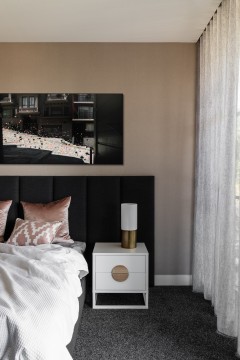 5Bonview_LowResbedcopy